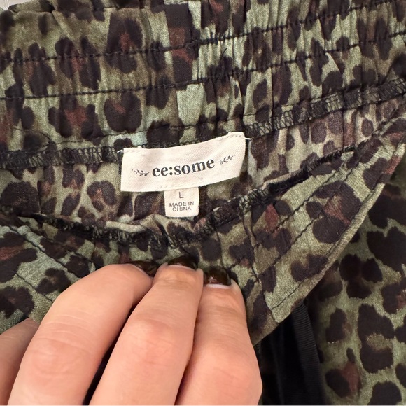 EE:Some Leopard Print Jogger Pants - Picture 2 of 3